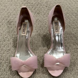 Badgley Misckha lavender pink  bow heels